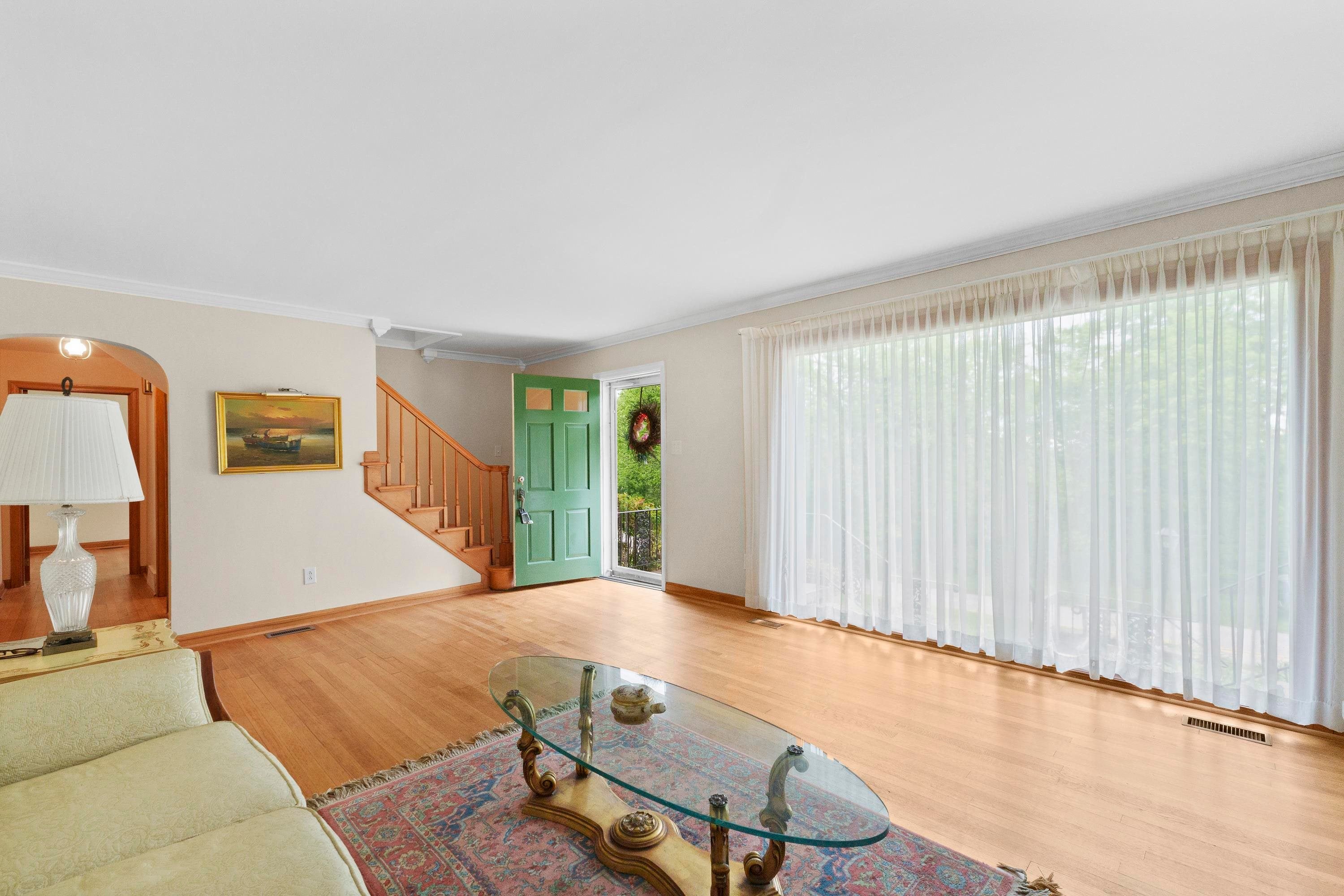 1873 McCoy Road Huntington, WV 25701 - Photo 6 of 32 Gallery Image 6