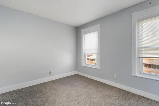 $1,800 | 5044 Wade Street, Philadelphia, PA 19144