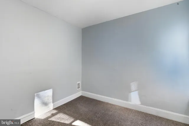 $1,800 | 5044 Wade Street, Philadelphia, PA 19144