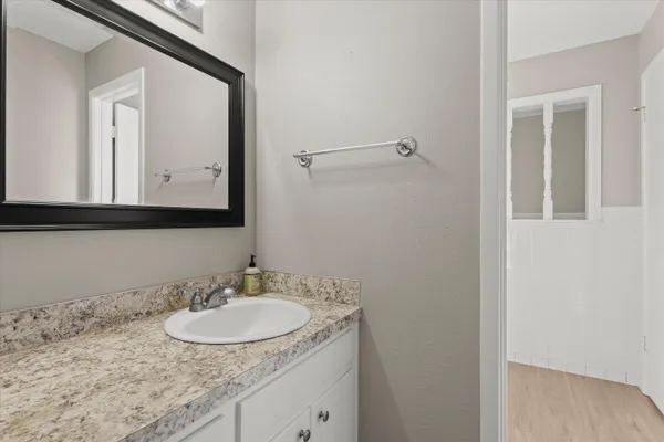 $159,900 | 403 Poplar Street, Levelland, TX 79336