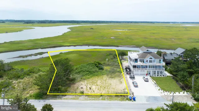 $1,514,999 | 2851 South Bayshore Drive, Milton, DE 19968