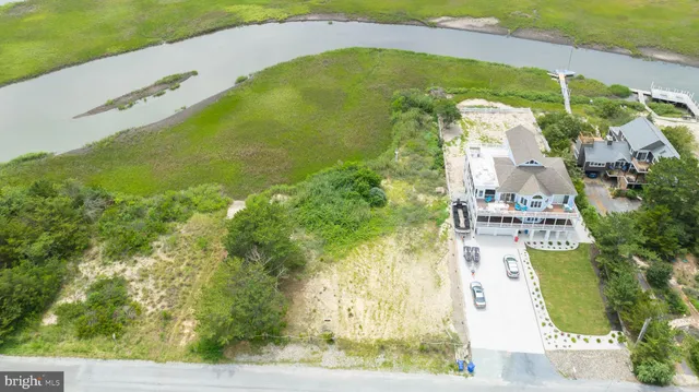 $1,514,999 | 2851 South Bayshore Drive, Milton, DE 19968