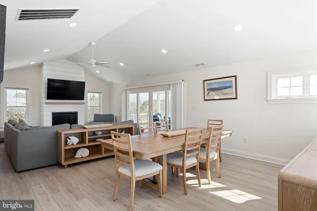 $1,514,999 | 2851 South Bayshore Drive, Milton, DE 19968