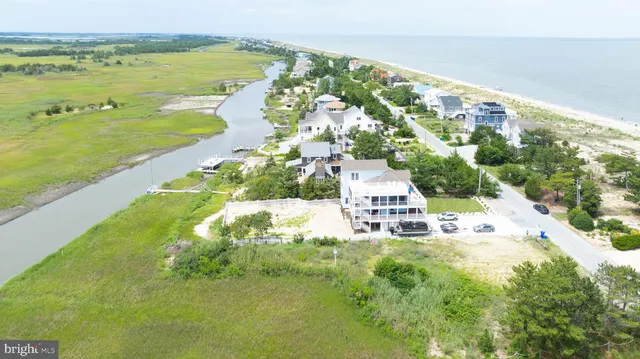 $1,514,999 | 2851 South Bayshore Drive, Milton, DE 19968