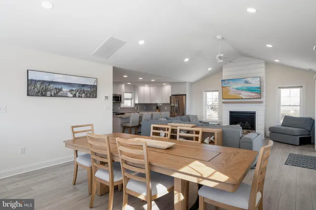 $1,514,999 | 2851 South Bayshore Drive, Milton, DE 19968