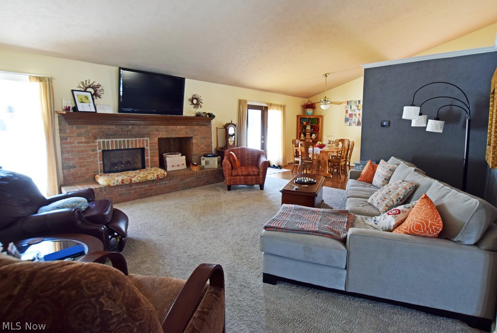 1625 Dunbar Road Madison, OH 44057 - Photo 3 of 22