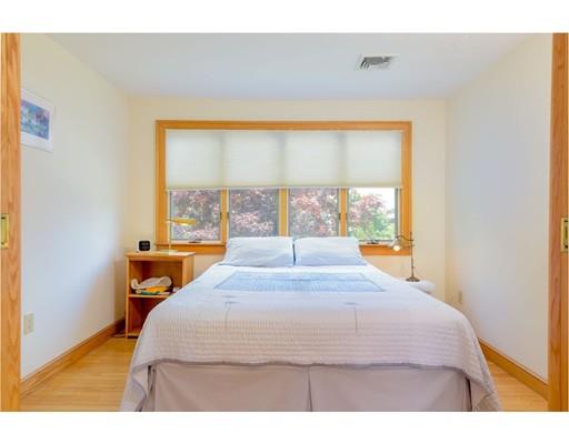 9 Stone Drive Wareham, MA 02532 - Photo 18 of 33