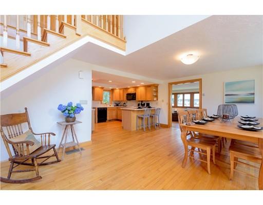 9 Stone Drive Wareham, MA 02532 - Photo 5 of 33