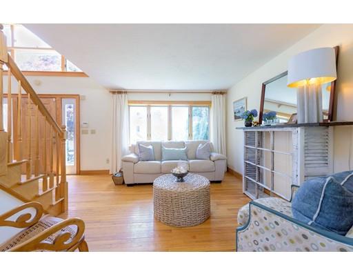 9 Stone Drive Wareham, MA 02532 - Photo 10 of 33