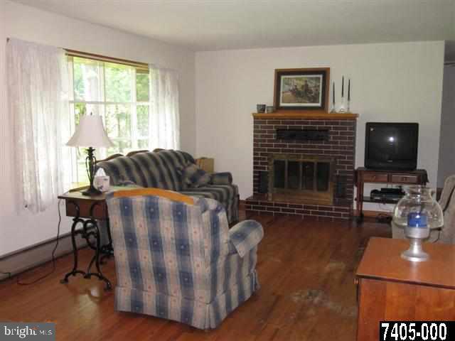 110 Rodes Avenue Gettysburg, PA 17325 - Photo 3 of 21 Gallery Image 3