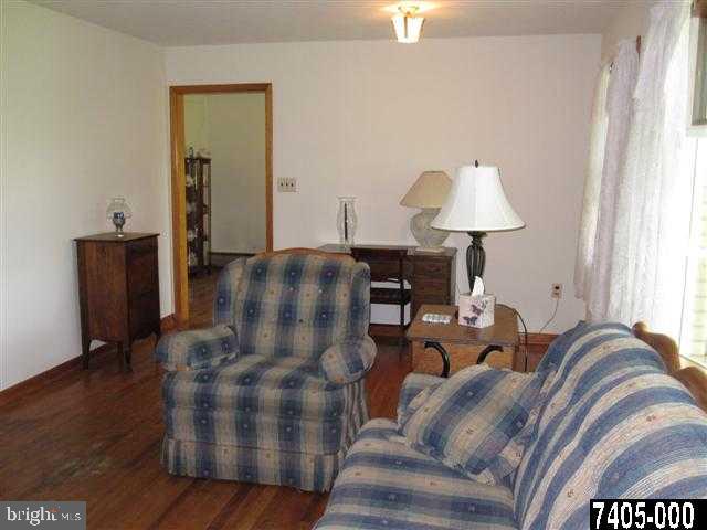 110 Rodes Avenue Gettysburg, PA 17325 - Photo 5 of 21 Gallery Image 5