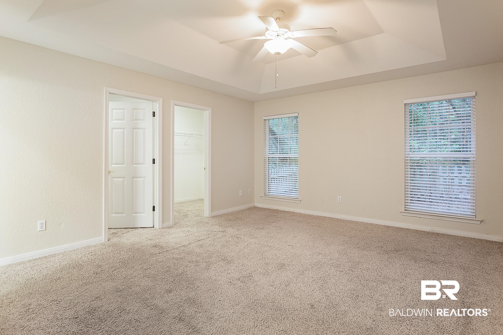 9734 North Bayou Road Lillian, AL 36549 - Photo 7 of 31 masterbed room