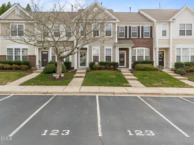 $300,000 | 123 Grey Elm Trail, Durham, NC 27713