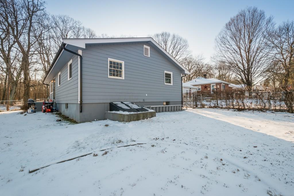 16 Nonquit Street Worcester, MA 01604 - Photo 20 of 20 Gallery Image 20