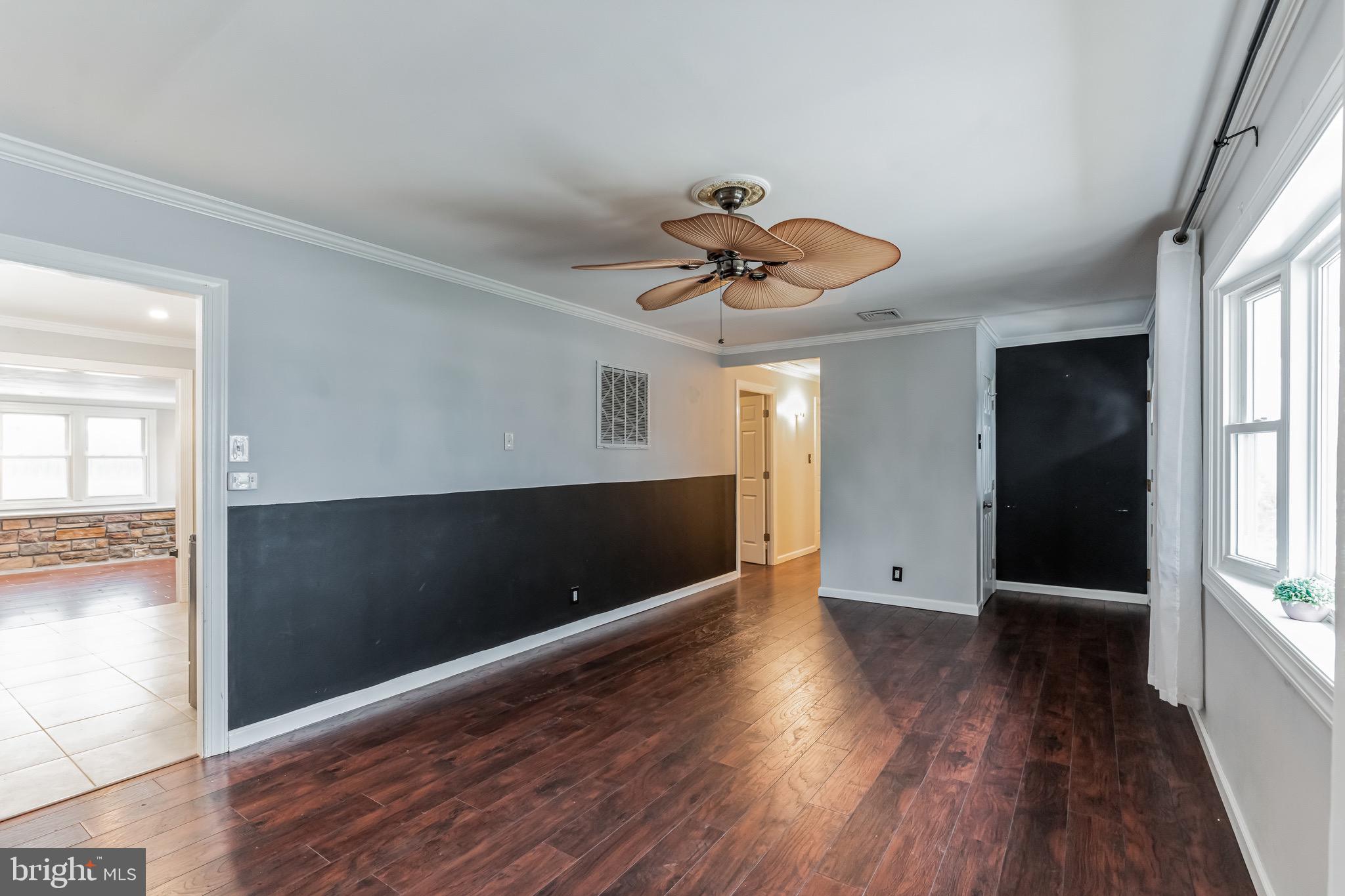 809 Trenton Road Fairless Hills, PA 19030 - Photo 4 of 30 Gallery Image 4