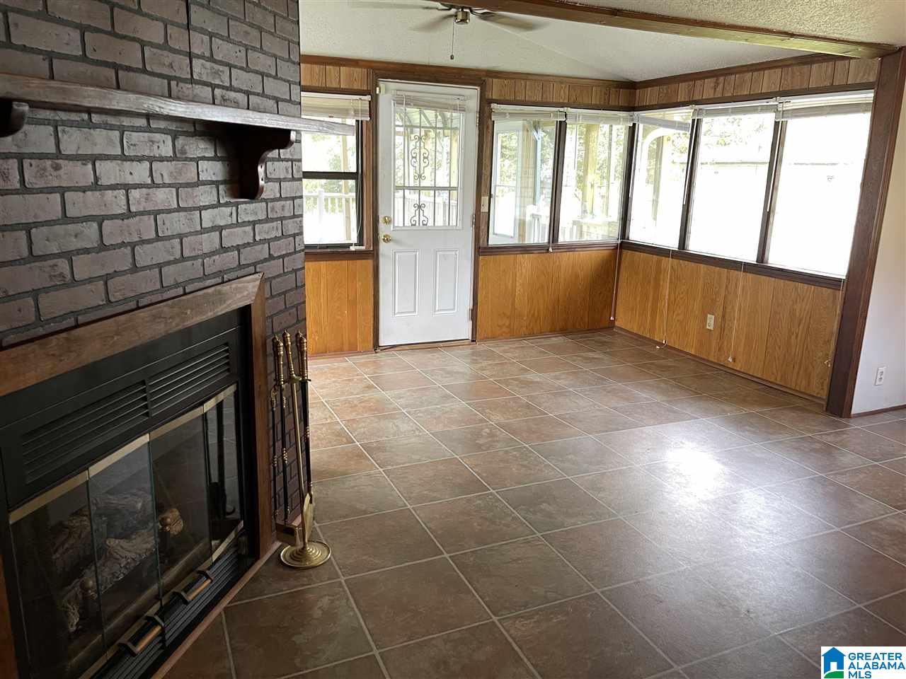 2588 Kirkseys Bend Ohatchee, AL 36271 - Photo 15 of 32