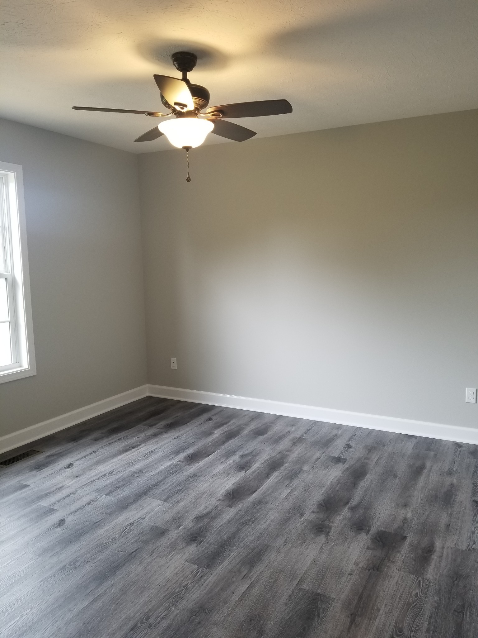 4556 Long Creek Road Lafayette, TN 37083 - Photo 21 of 25 Gallery Image 21