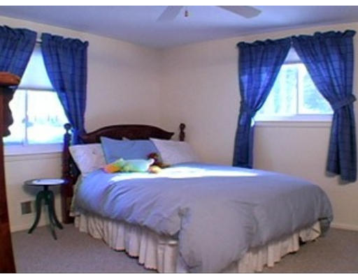 43 McAdams Road Framingham, MA 01701 - Photo 3 of 11 Gallery Image 3