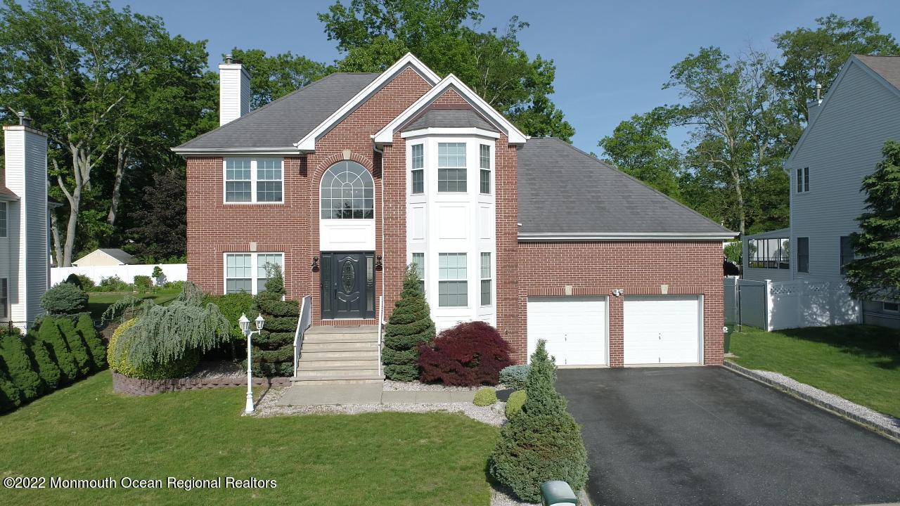 39 Violet Circle Howell, NJ 07731 - Photo 1 of 39 Welcome Home