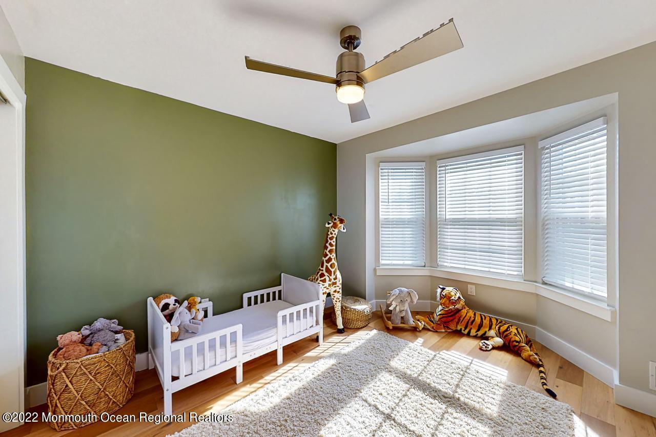 39 Violet Circle Howell, NJ 07731 - Photo 25 of 39 Second Bedroom w Bay Window