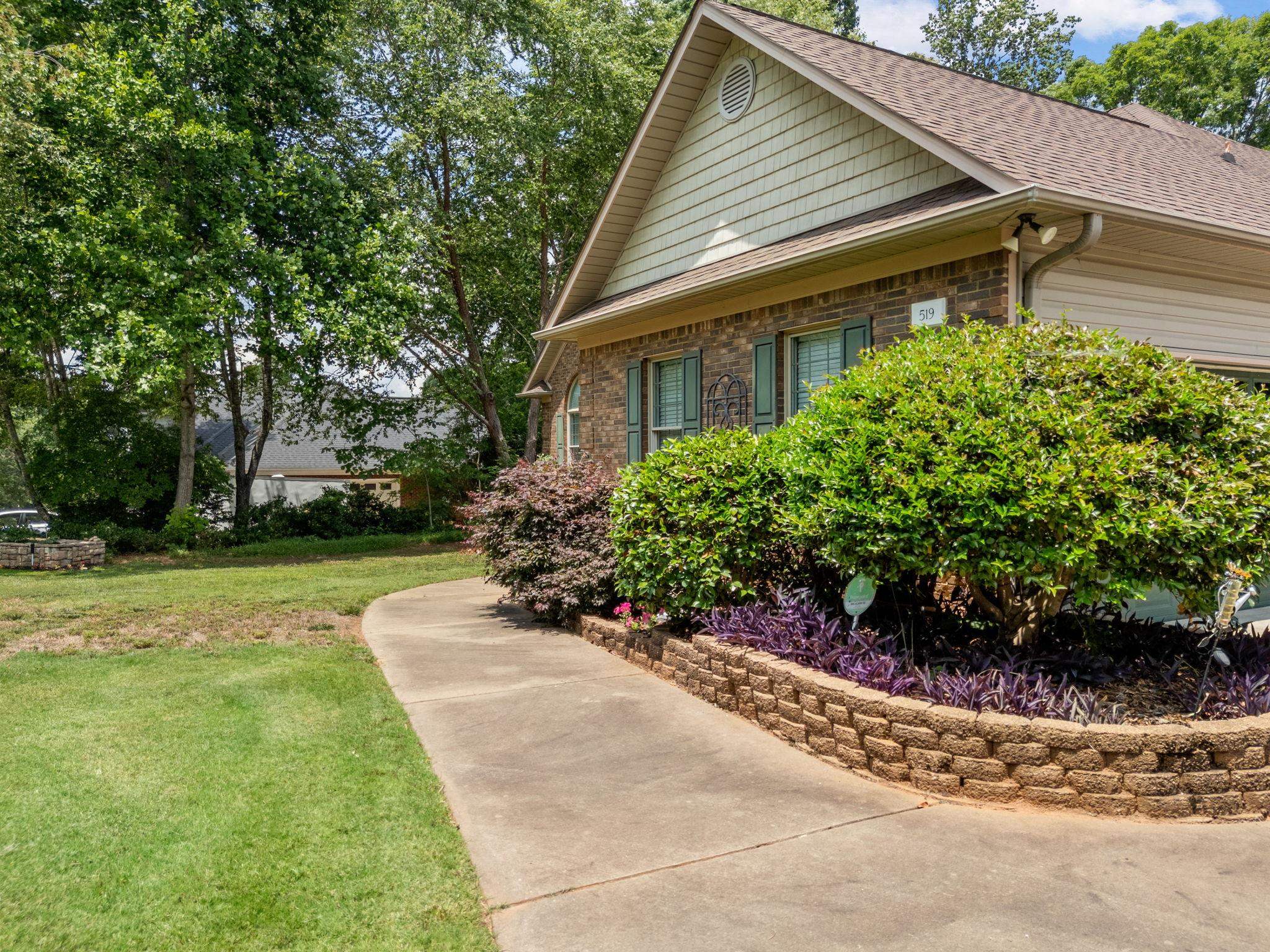 519 Planters Rest Lane Inman, SC 29349 - Photo 4 of 40
