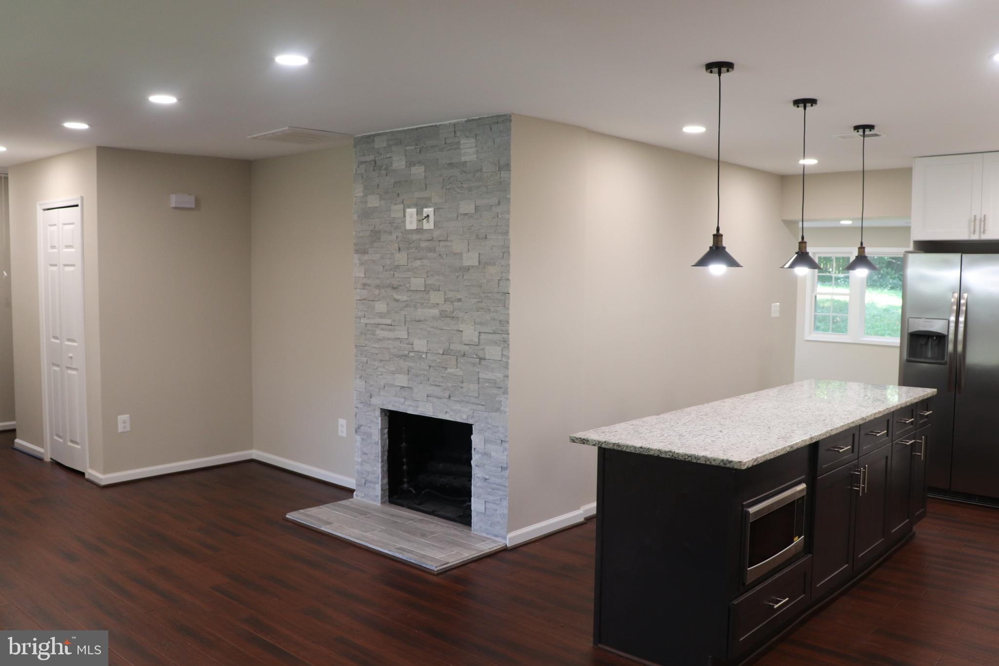 5504 Hinton Street Springfield, VA 22151 - Photo 3 of 30