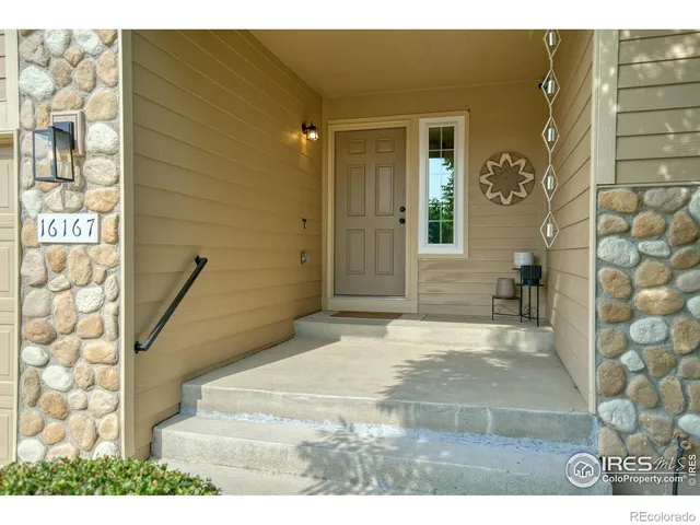 a view of a entryway door