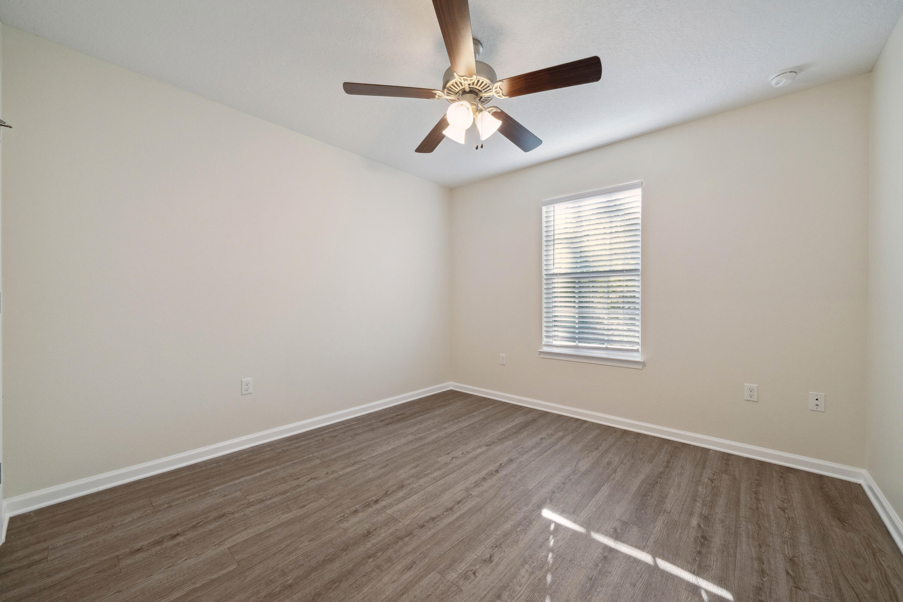 1285 Juniper Lake Road DeFuniak Springs, FL 32433 - Photo 21 of 29 DSC00914