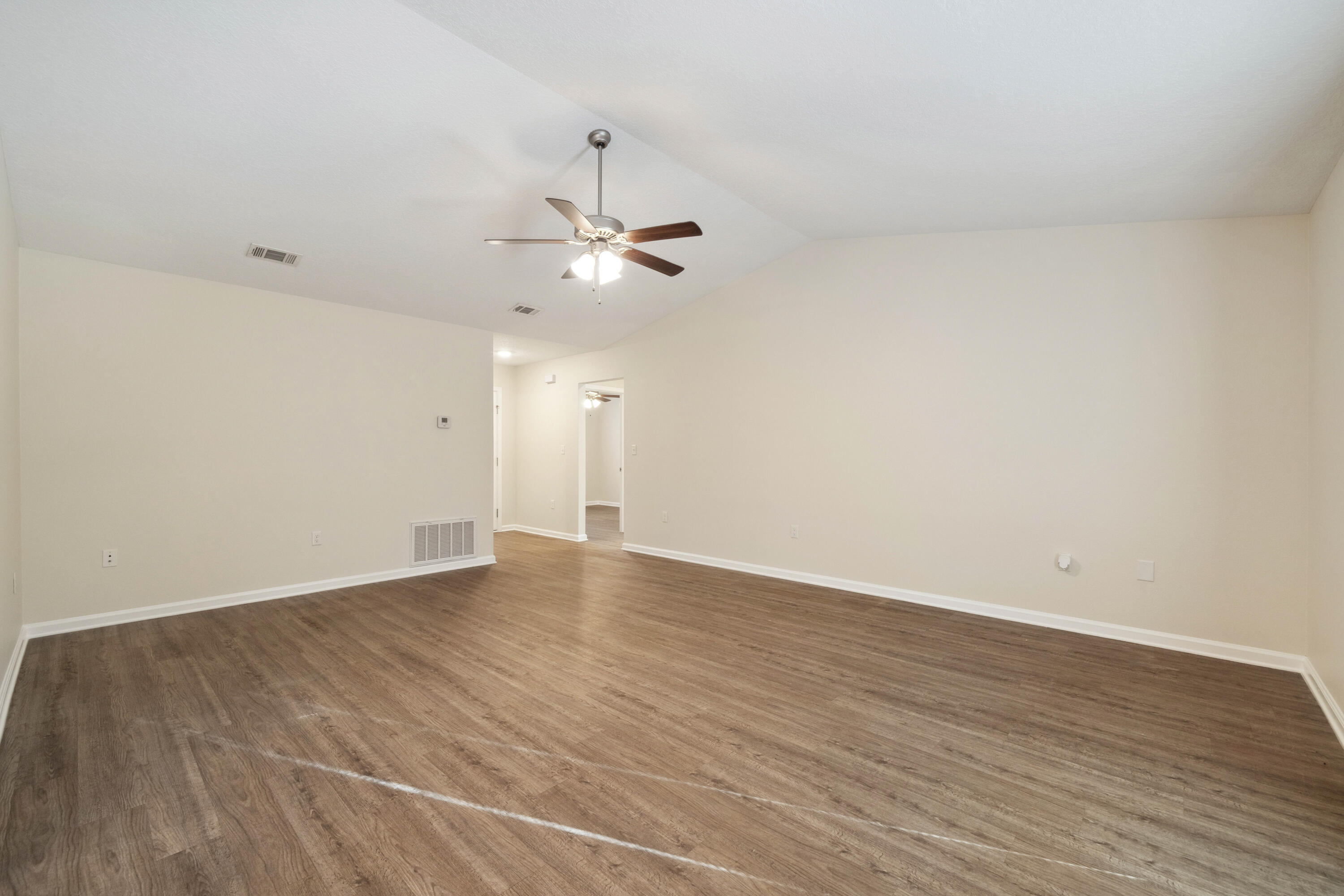 1285 Juniper Lake Road DeFuniak Springs, FL 32433 - Photo 10 of 29 DSC00827
