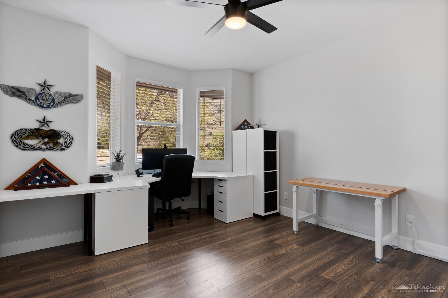 26004 Bear Valley Road Tehachapi, CA 93561 - Photo 39 of 52 Gallery Image 39