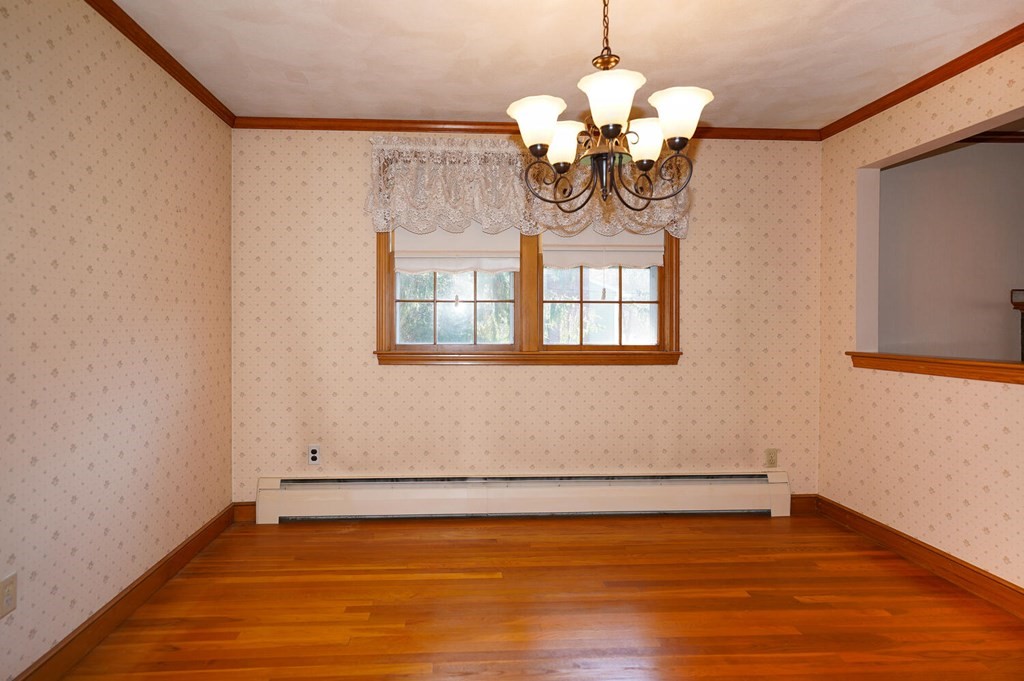 7 Spring Valley Road Burlington, MA 01803 - Photo 18 of 36 Gallery Image 18