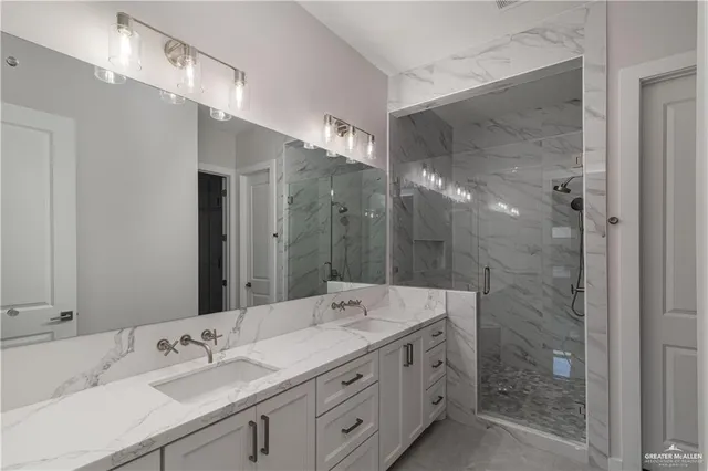 $460,000 | 3801 Red Lantana St Mission, Mission, TX 78573