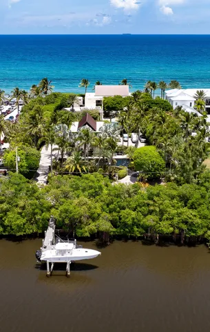 $38,500,000 | 880 South Ocean Boulevard, Manalapan, FL 33462