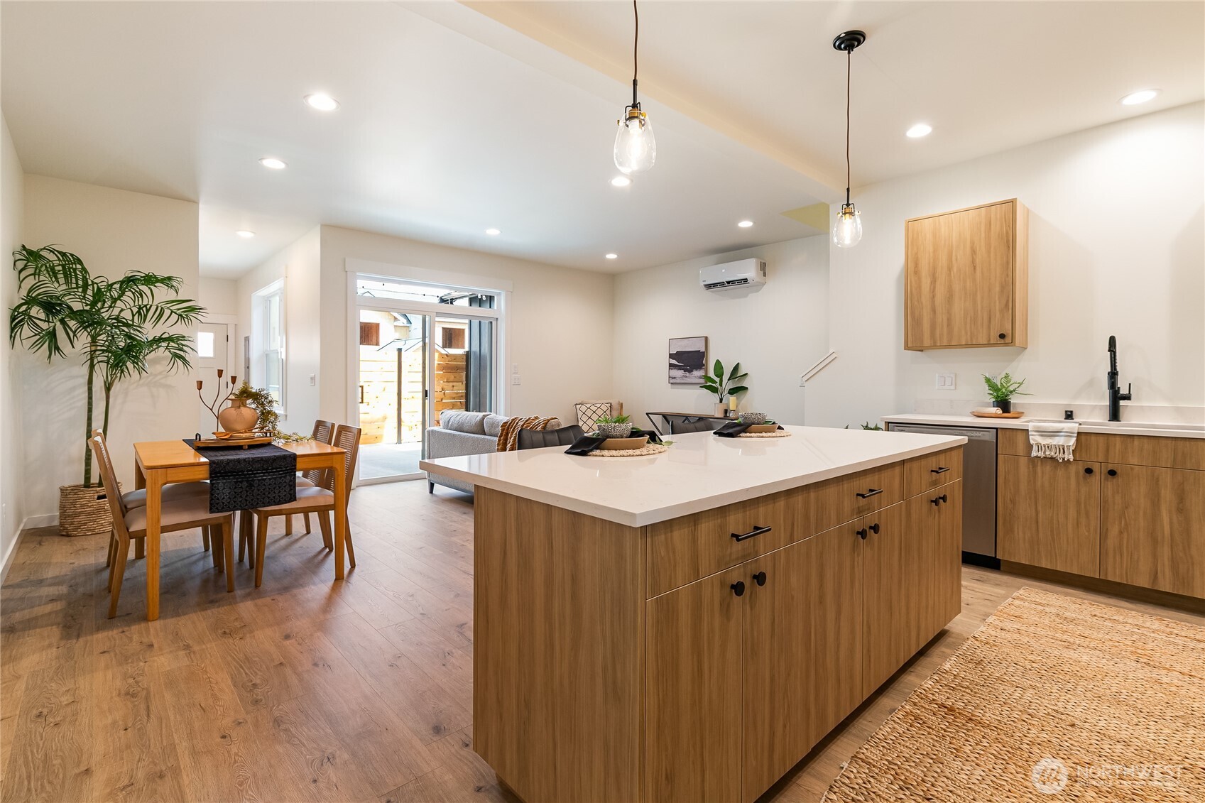 1368 Talus Way Bellingham, WA 98226 - Photo 4 of 29