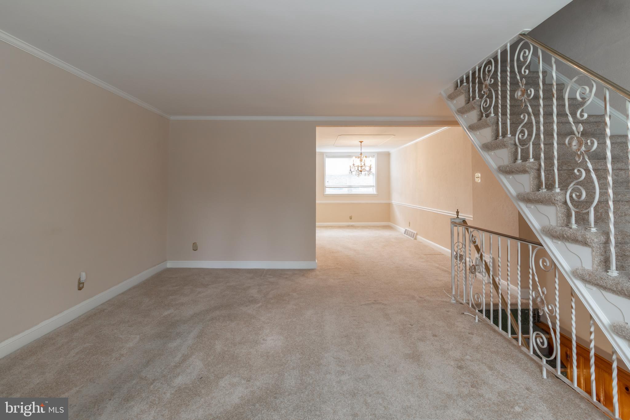326 Rively Avenue Collingdale, PA 19023 - Photo 3 of 22 Gallery Image 3