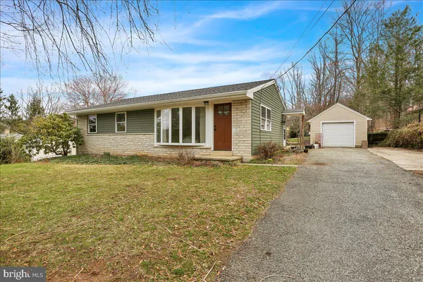 $2,350 | 2830 South Hill Camp Road, Pottstown, PA 19465