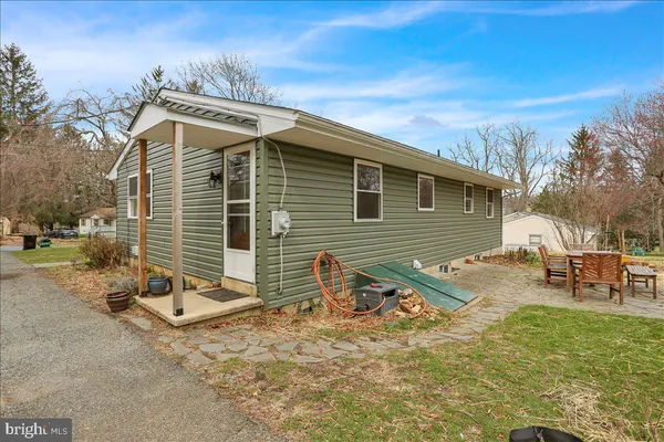 $2,350 | 2830 South Hill Camp Road, Pottstown, PA 19465