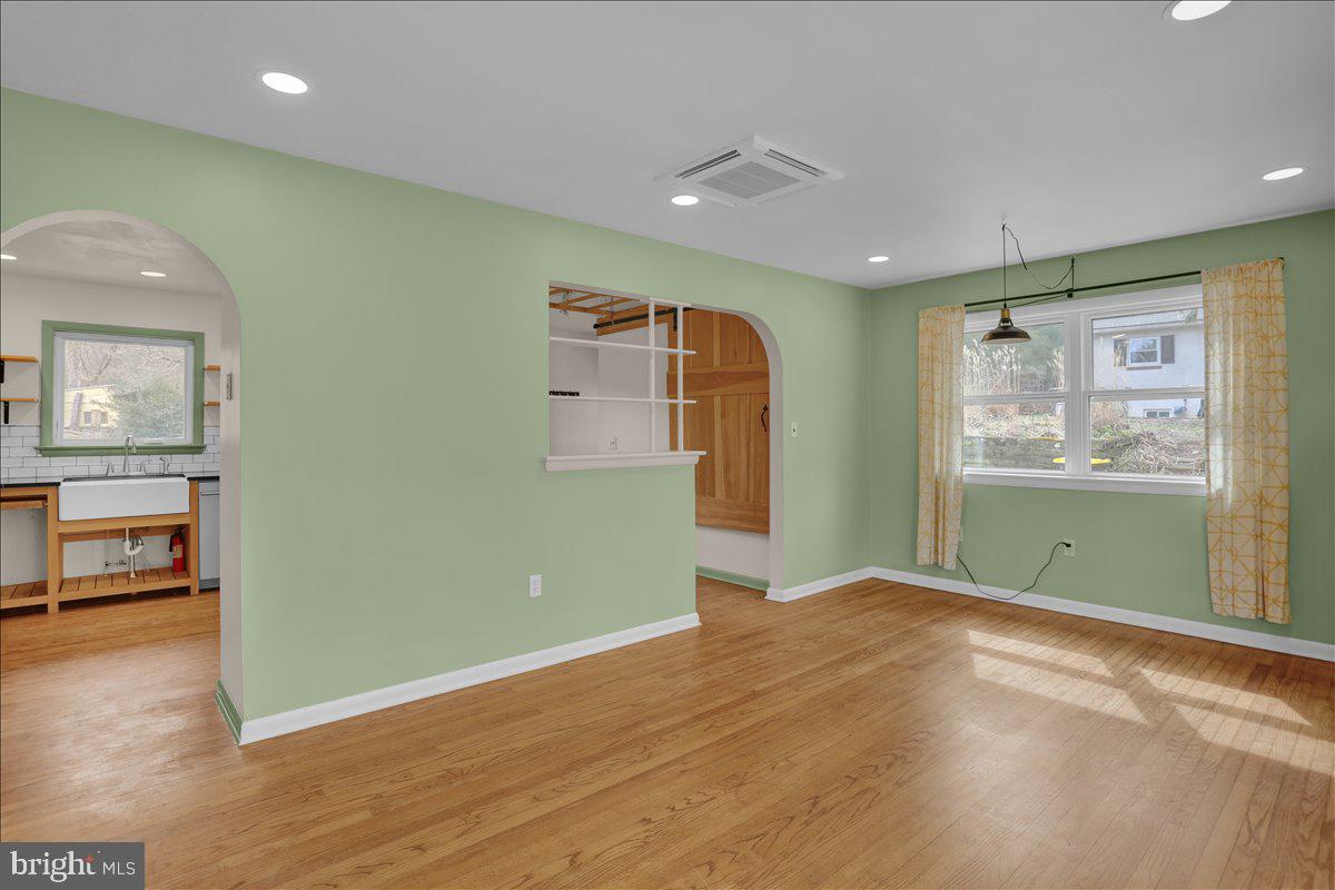 2830 South Hill Camp Road Pottstown, PA 19465 - Photo 4 of 22