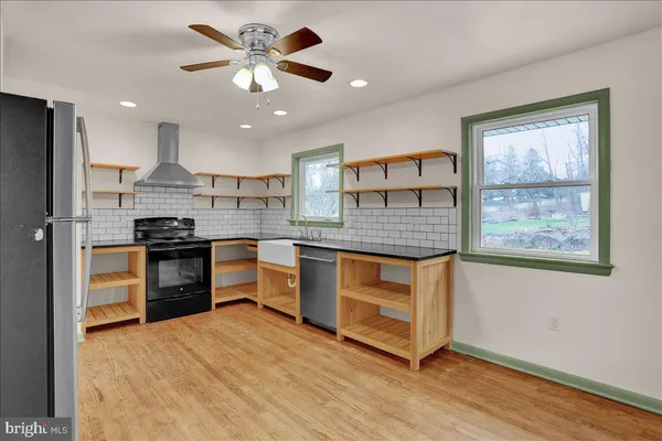 $2,350 | 2830 South Hill Camp Road, Pottstown, PA 19465