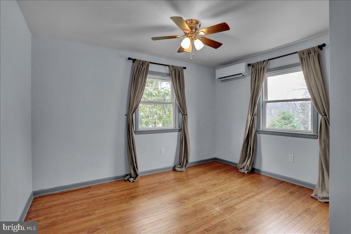 2830 South Hill Camp Road Pottstown, PA 19465 - Photo 10 of 22