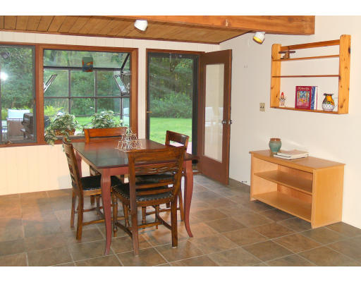 9 Campbell Road Wayland, MA 01778 - Photo 10 of 15