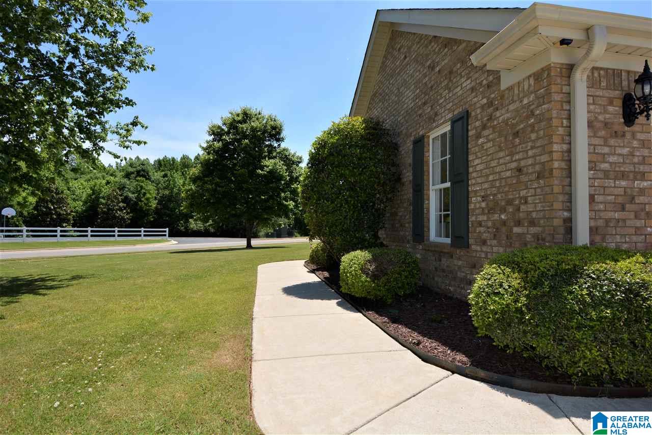 234 Rivershore Drive Huntsville, AL 35811 - Photo 3 of 50