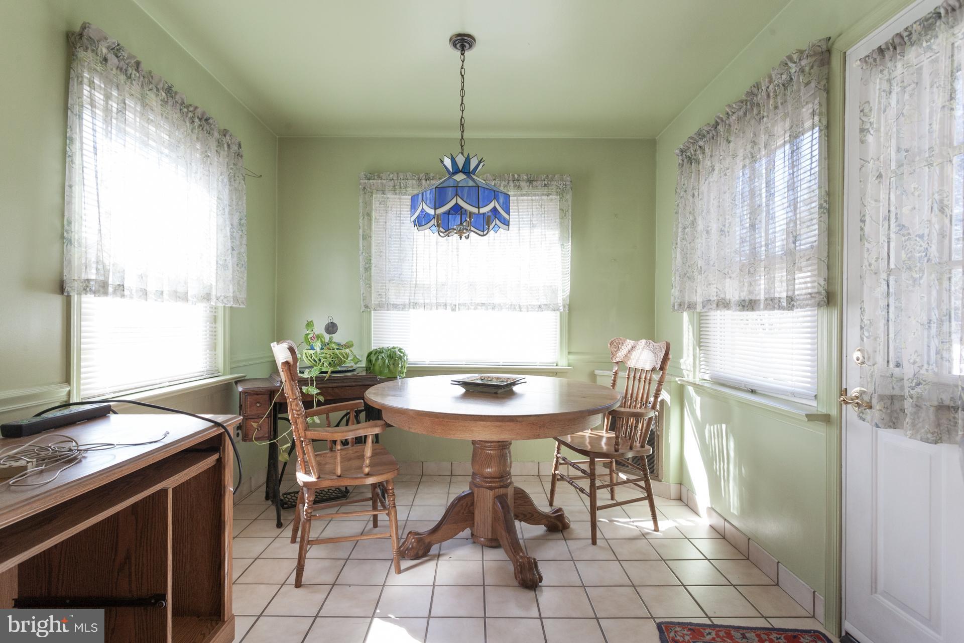 416 Blair Road Springfield, PA 19064 - Photo 13 of 29 Breakfast room