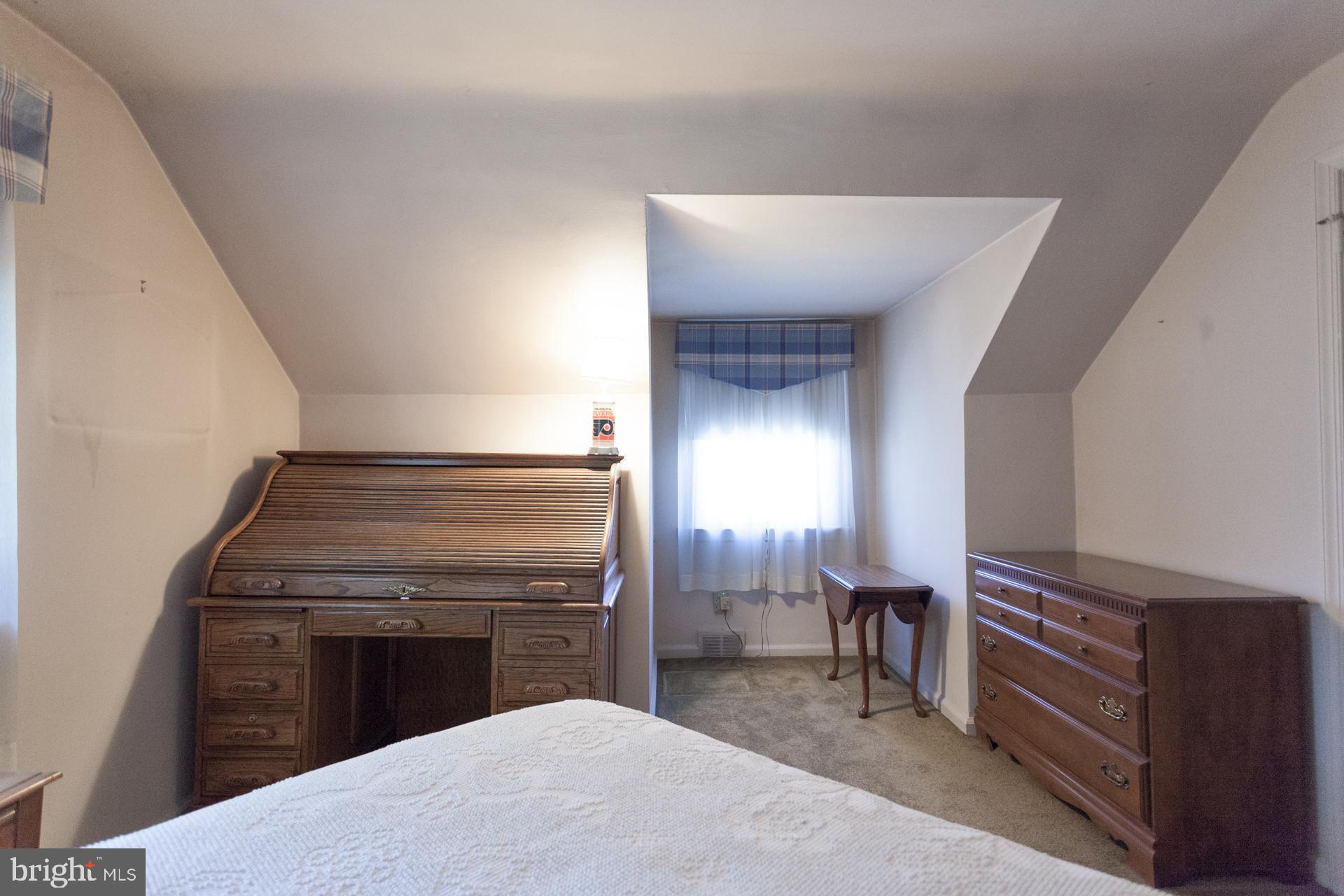 416 Blair Road Springfield, PA 19064 - Photo 21 of 29 Bedroom 3
