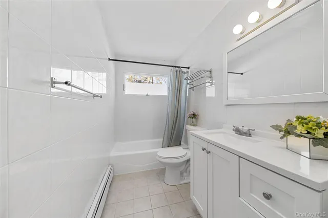 $939,800 | 165 5th Street, St. James, NY 11780