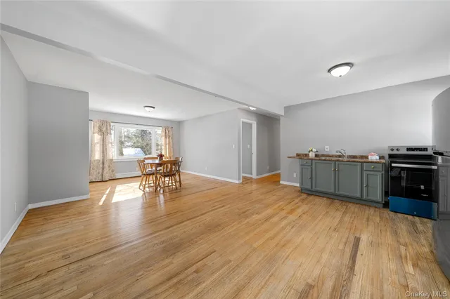 $939,800 | 165 5th Street, St. James, NY 11780