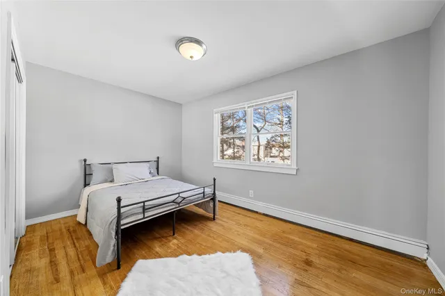 $939,800 | 165 5th Street, St. James, NY 11780