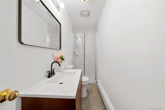 $939,800 | 165 5th Street, St. James, NY 11780