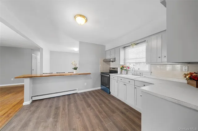 $939,800 | 165 5th Street, St. James, NY 11780