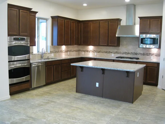 $3,650 | 3532 East Bart Street, Gilbert, AZ 85295